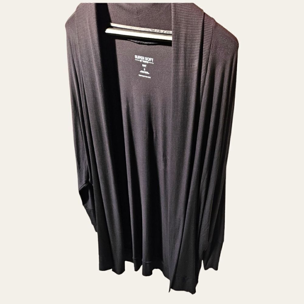 TORRID Super Soft Black Cardigan Dolman Sleeves open Front 2X - Picture 3 of 15